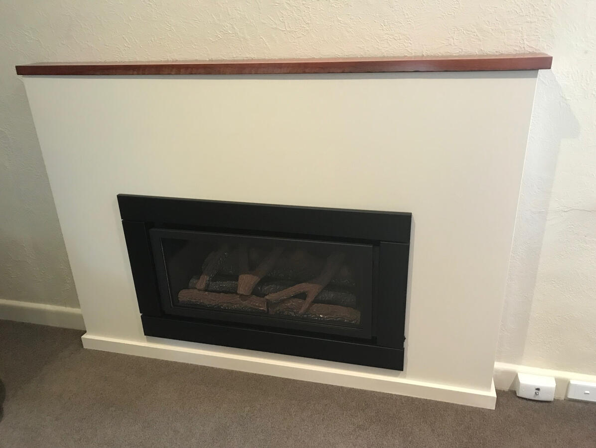 Mantlepiece